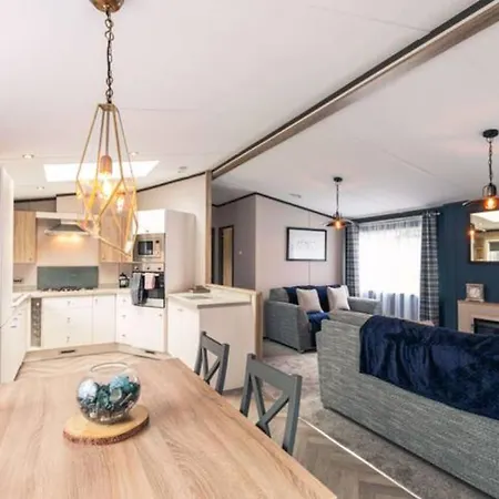 Truemans With Hot Tub * Йорк